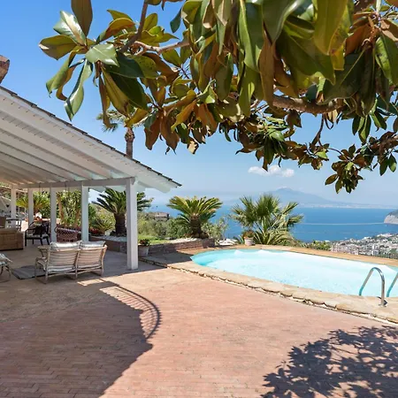 别墅 Giu Giu Vista Mare Con Piscina A
