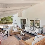 Giu Giu Vista Mare Con Piscina A Vila