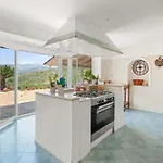 Vila Giu Giu Vista Mare Con Piscina A
