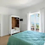 Vila Giu Giu Vista Mare Con Piscina A *